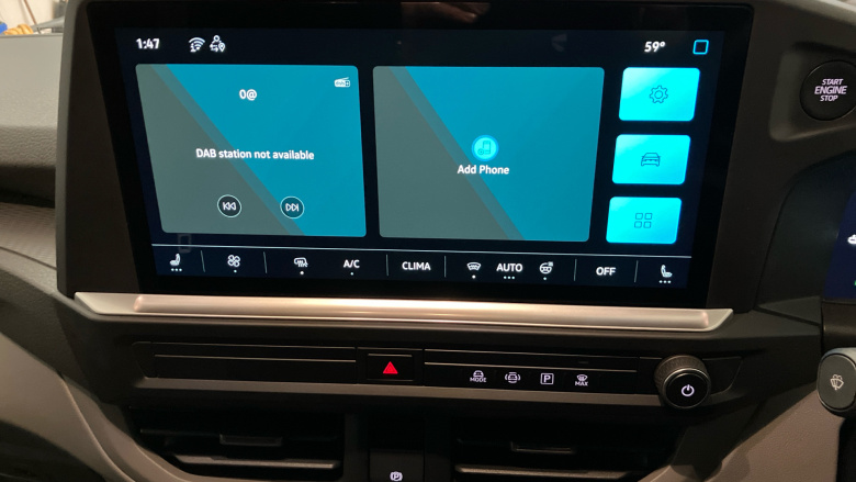 Volkswagen Transporter T32 Swb Electric 160kW 65kWh Commerce Pro Van Auto